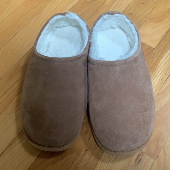 Gap faux suede slippers - Picture 3 of 3